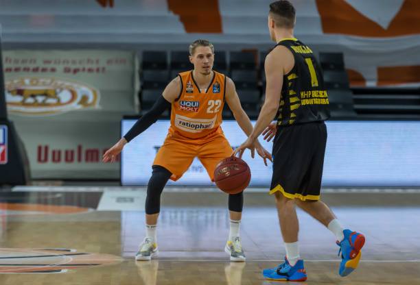 活多变的战 活多变的战